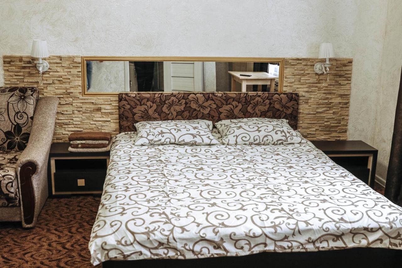 Hotel Rafinad Lviv Extérieur photo