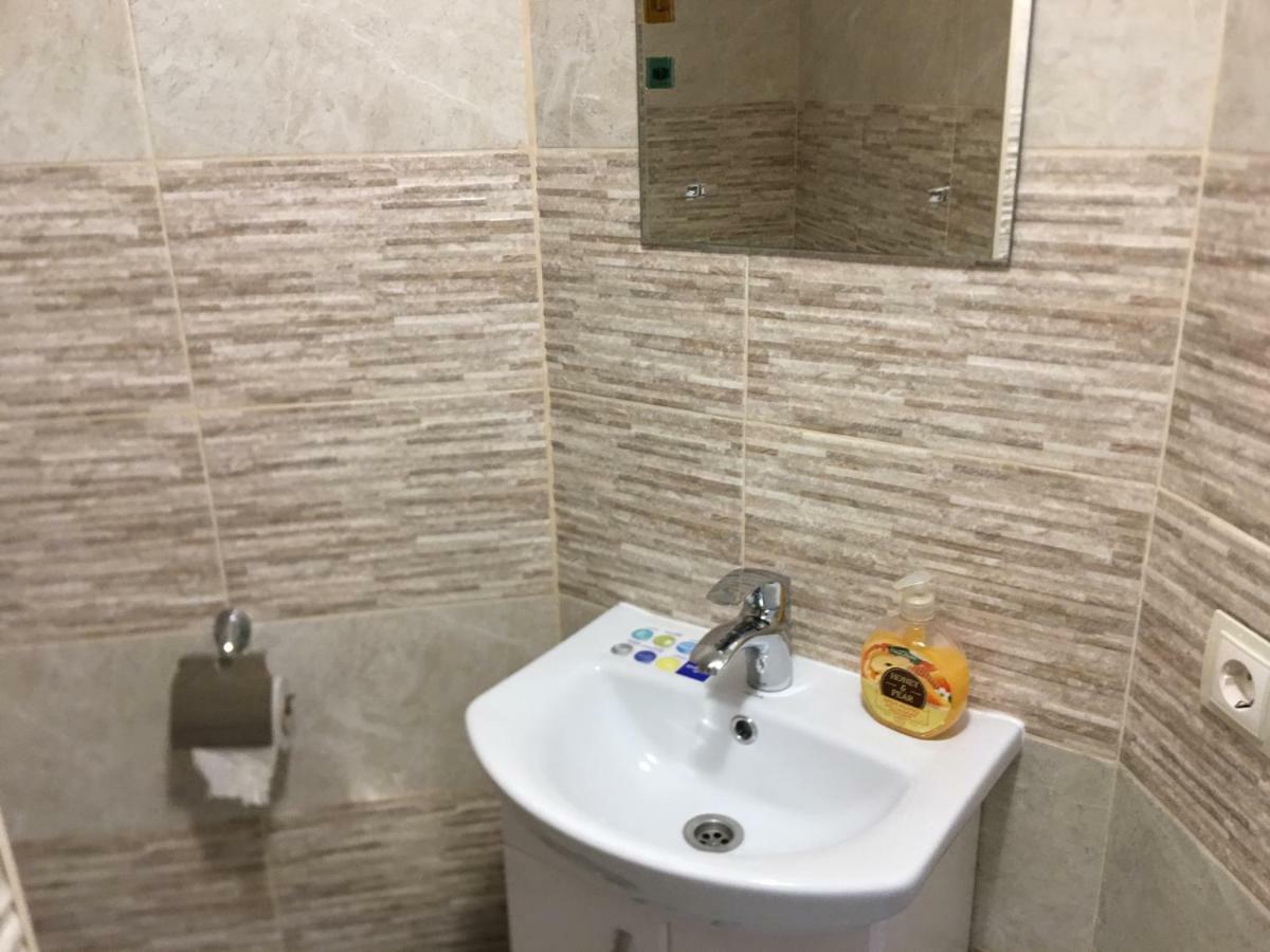 Hotel Rafinad Lviv Extérieur photo